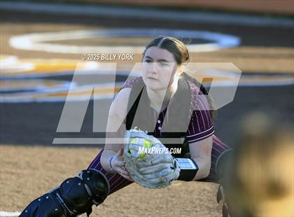 Thumbnail 3 in Slocum vs Athens photogallery.