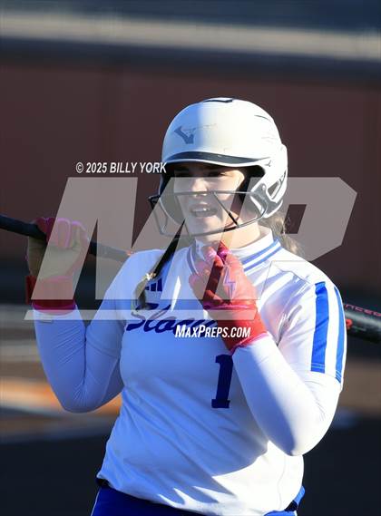Thumbnail 2 in Slocum vs Athens photogallery.