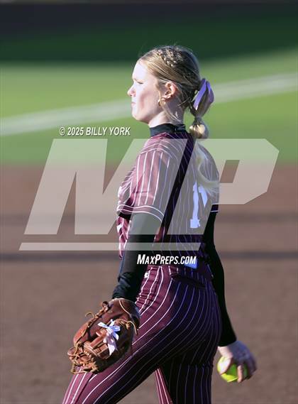 Thumbnail 2 in Slocum vs Athens photogallery.