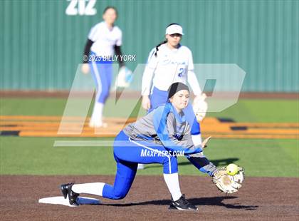 Thumbnail 2 in Slocum vs Athens photogallery.