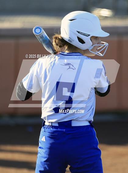 Thumbnail 2 in Slocum vs Athens photogallery.
