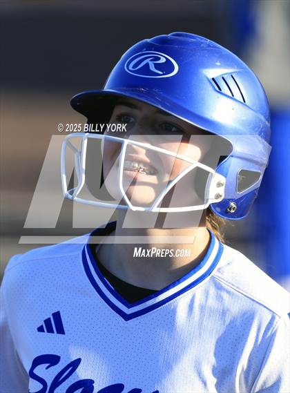 Thumbnail 1 in Slocum vs Athens photogallery.