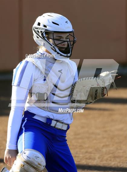 Thumbnail 1 in Slocum vs Athens photogallery.
