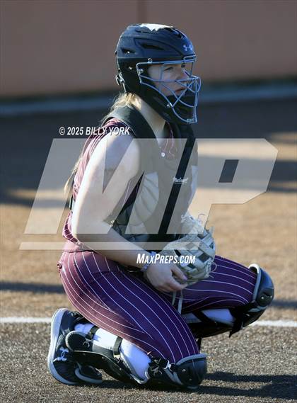 Thumbnail 3 in Slocum vs Athens photogallery.