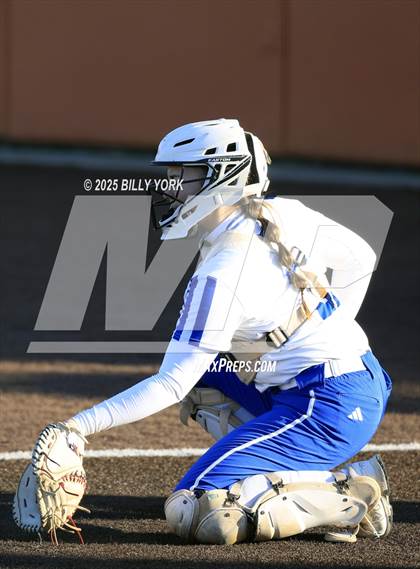 Thumbnail 3 in Slocum vs Athens photogallery.