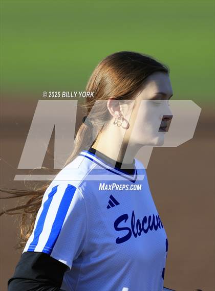 Thumbnail 1 in Slocum vs Athens photogallery.