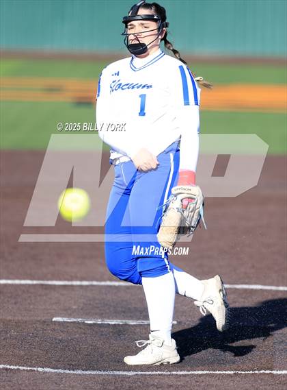 Thumbnail 3 in Slocum vs Athens photogallery.