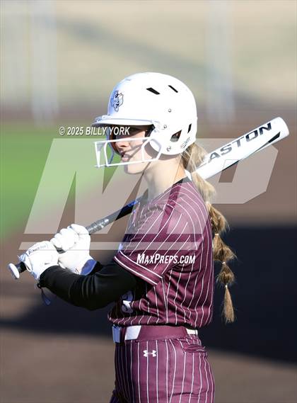Thumbnail 1 in Slocum vs Athens photogallery.
