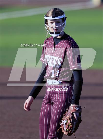 Thumbnail 3 in Slocum vs Athens photogallery.