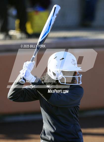 Thumbnail 3 in Slocum vs Athens photogallery.