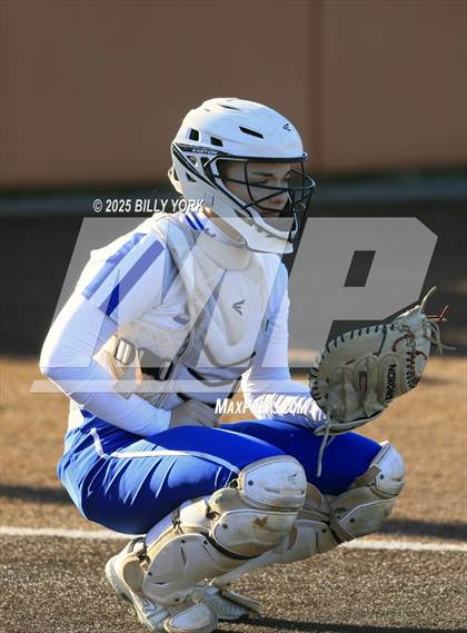 Thumbnail 3 in Slocum vs Athens photogallery.