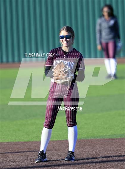 Thumbnail 2 in Slocum vs Athens photogallery.
