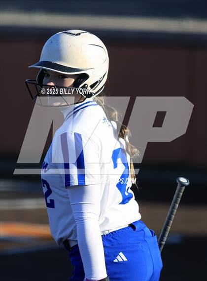 Thumbnail 2 in Slocum vs Athens photogallery.