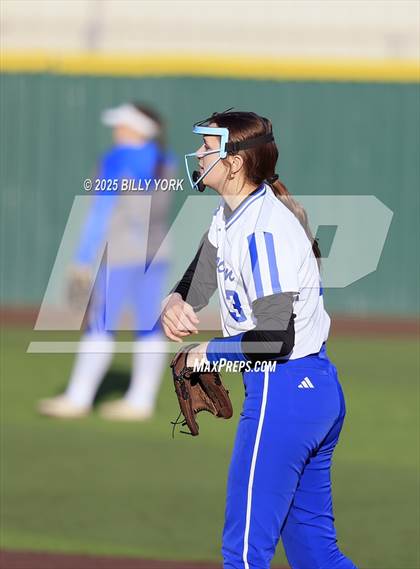 Thumbnail 2 in Slocum vs Athens photogallery.