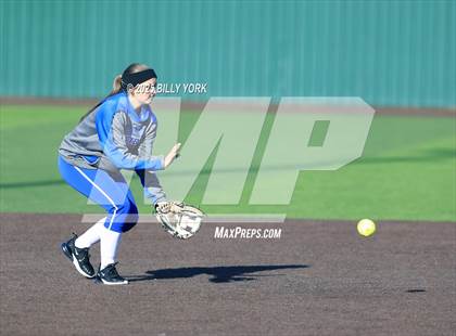 Thumbnail 3 in Slocum vs Athens photogallery.