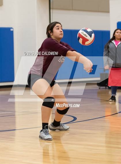Thumbnail 2 in Uvalde @ Harlan photogallery.