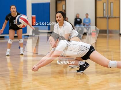 Thumbnail 1 in Uvalde @ Harlan photogallery.
