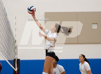 Thumbnail 3 in Uvalde @ Harlan photogallery.