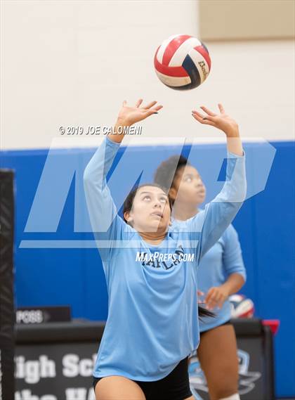 Thumbnail 2 in Uvalde @ Harlan photogallery.
