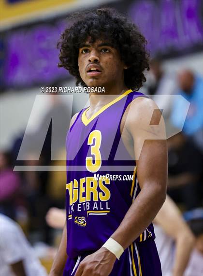 Thumbnail 1 in Lemoore @ Clovis photogallery.