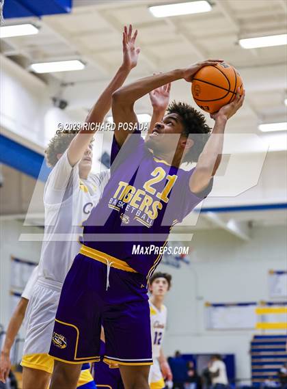 Thumbnail 2 in Lemoore @ Clovis photogallery.