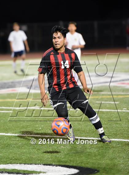 Thumbnail 2 in Yuma Catholic vs. Cortez  (AIA D3 Final) photogallery.