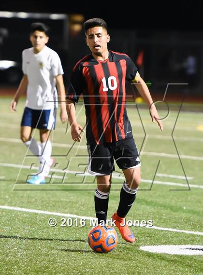Thumbnail 2 in Yuma Catholic vs. Cortez  (AIA D3 Final) photogallery.