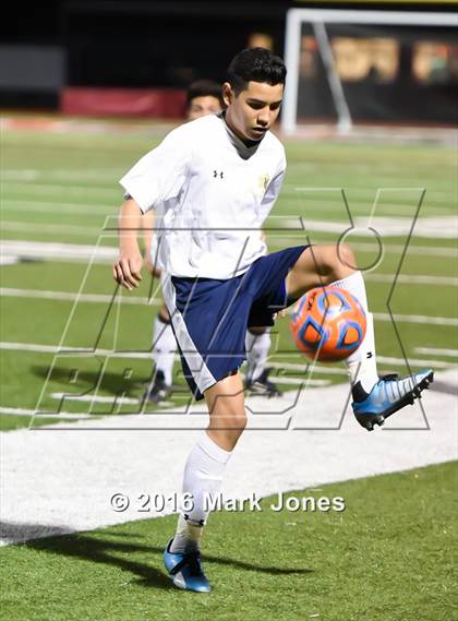 Thumbnail 2 in Yuma Catholic vs. Cortez  (AIA D3 Final) photogallery.