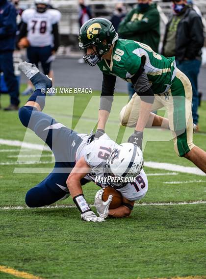 Thumbnail 3 in Dighton-Rehoboth Regional vs. Apponequet Regional photogallery.