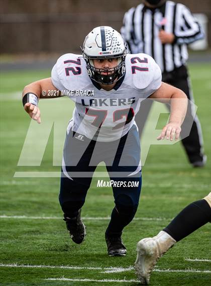 Thumbnail 3 in Dighton-Rehoboth Regional vs. Apponequet Regional photogallery.