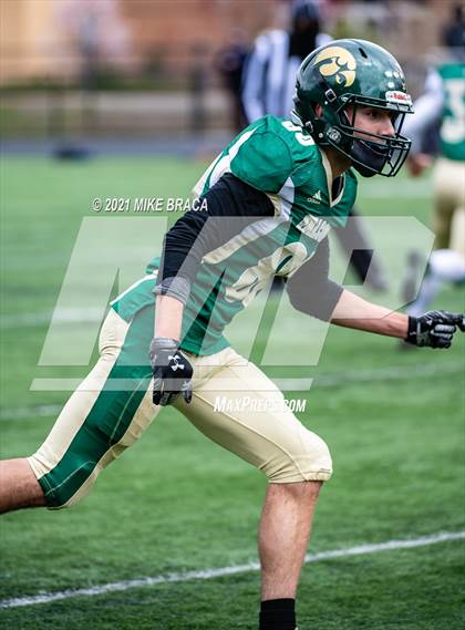Thumbnail 1 in Dighton-Rehoboth Regional vs. Apponequet Regional photogallery.
