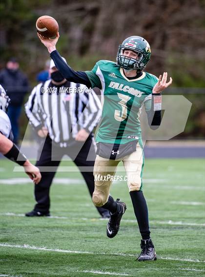Thumbnail 2 in Dighton-Rehoboth Regional vs. Apponequet Regional photogallery.