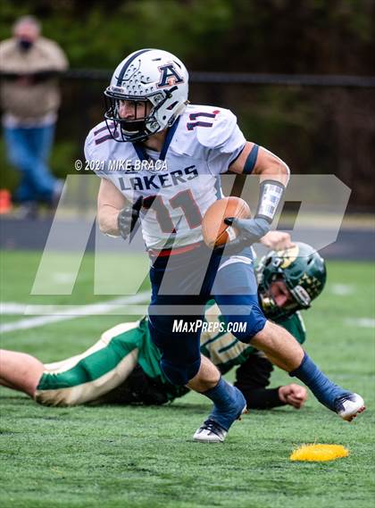Thumbnail 1 in Dighton-Rehoboth Regional vs. Apponequet Regional photogallery.