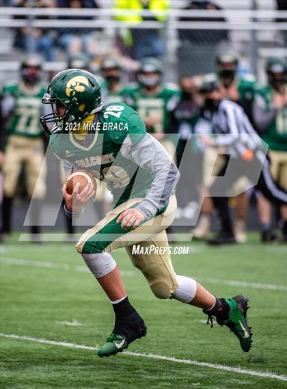 Thumbnail 1 in Dighton-Rehoboth Regional vs. Apponequet Regional photogallery.