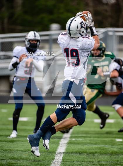 Thumbnail 3 in Dighton-Rehoboth Regional vs. Apponequet Regional photogallery.