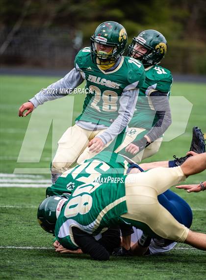 Thumbnail 3 in Dighton-Rehoboth Regional vs. Apponequet Regional photogallery.
