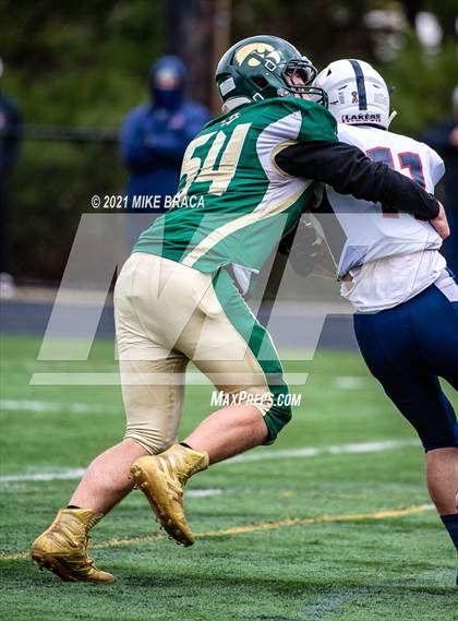 Thumbnail 3 in Dighton-Rehoboth Regional vs. Apponequet Regional photogallery.