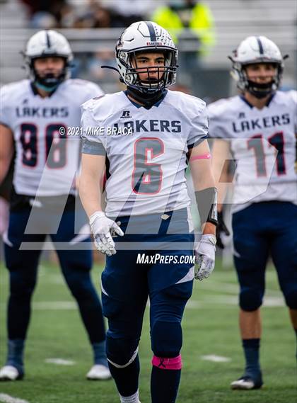 Thumbnail 3 in Dighton-Rehoboth Regional vs. Apponequet Regional photogallery.