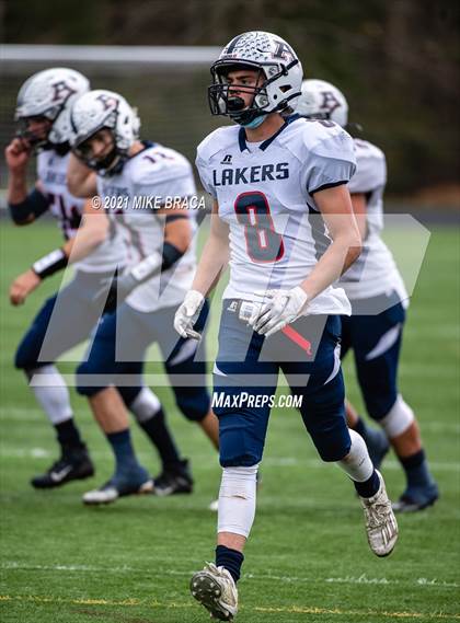 Thumbnail 1 in Dighton-Rehoboth Regional vs. Apponequet Regional photogallery.