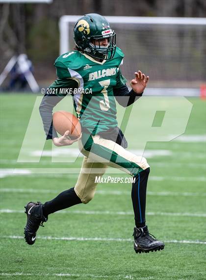 Thumbnail 1 in Dighton-Rehoboth Regional vs. Apponequet Regional photogallery.