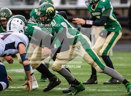 Thumbnail 3 in Dighton-Rehoboth Regional vs. Apponequet Regional photogallery.