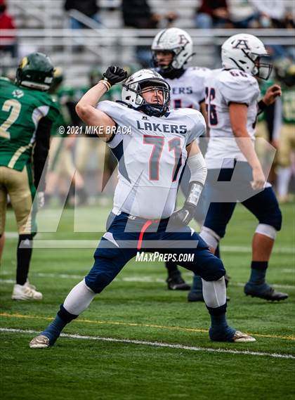 Thumbnail 2 in Dighton-Rehoboth Regional vs. Apponequet Regional photogallery.