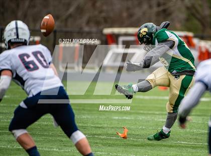 Thumbnail 2 in Dighton-Rehoboth Regional vs. Apponequet Regional photogallery.