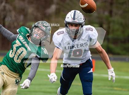 Thumbnail 2 in Dighton-Rehoboth Regional vs. Apponequet Regional photogallery.