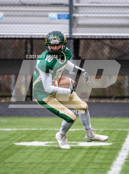 Thumbnail 1 in Dighton-Rehoboth Regional vs. Apponequet Regional photogallery.