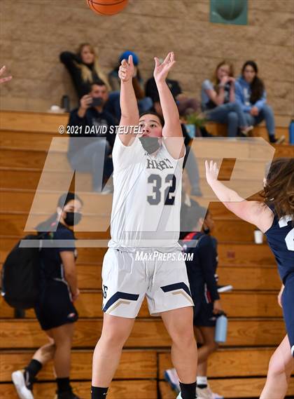 Thumbnail 2 in Forest Lake Christian vs. Elk Grove (Chavez Classic) photogallery.