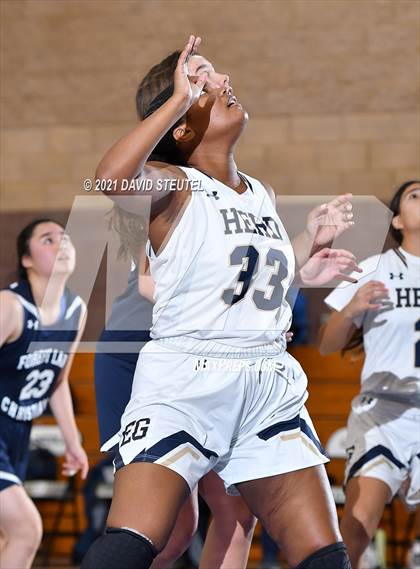 Thumbnail 1 in Forest Lake Christian vs. Elk Grove (Chavez Classic) photogallery.