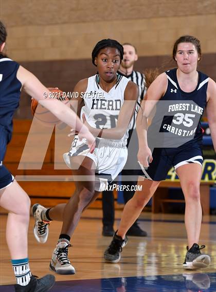Thumbnail 1 in Forest Lake Christian vs. Elk Grove (Chavez Classic) photogallery.