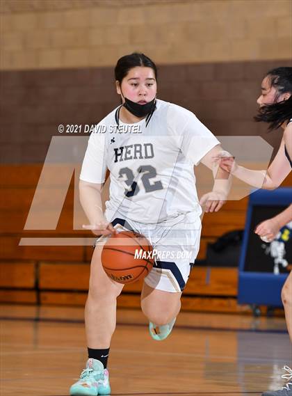 Thumbnail 3 in Forest Lake Christian vs. Elk Grove (Chavez Classic) photogallery.