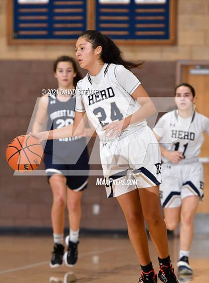 Thumbnail 3 in Forest Lake Christian vs. Elk Grove (Chavez Classic) photogallery.